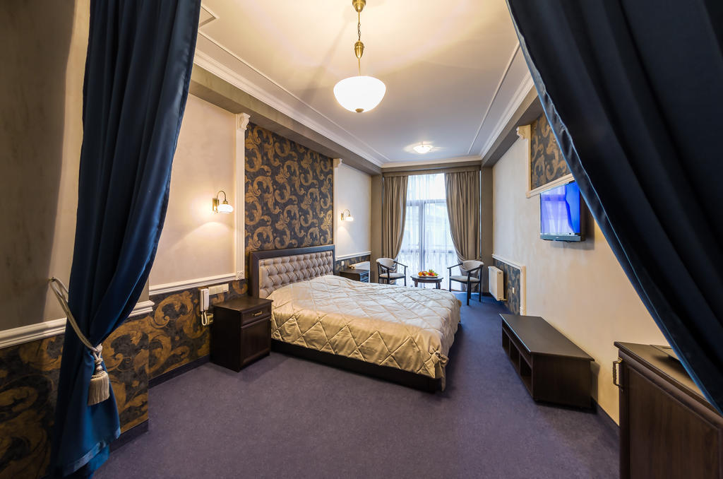 Franz Hotel&Restaurant Ivano-Frankivsk Cameră foto